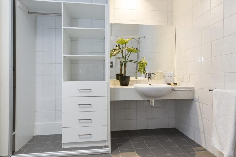 Normus Urban Projects Specialised Bathroom