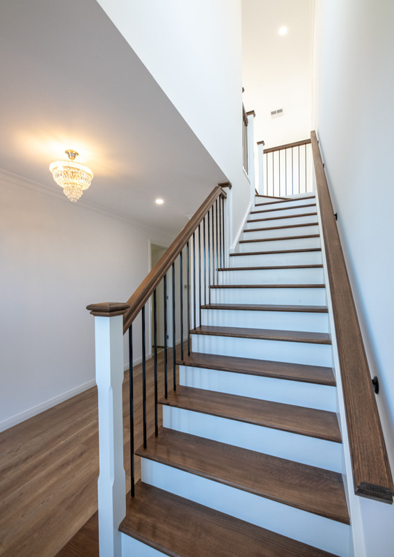 Normus Homes - George I Staircase